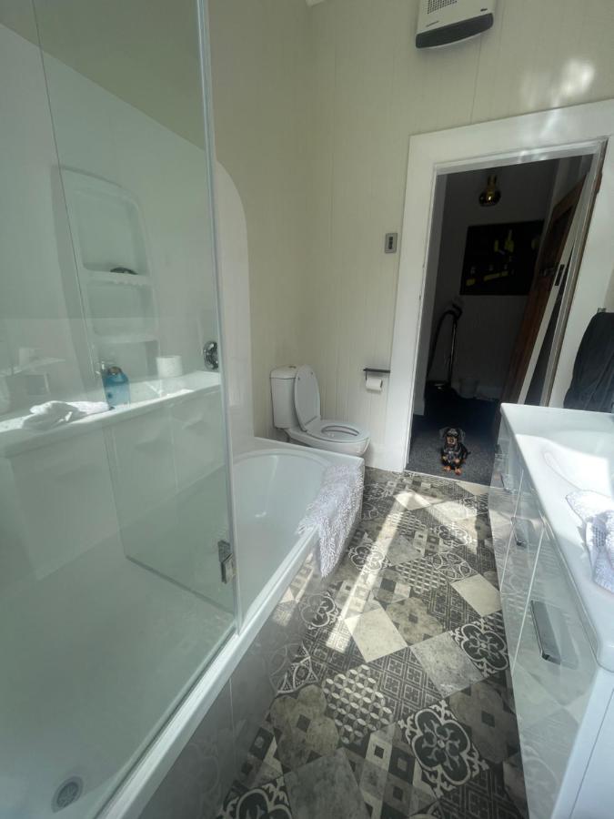 Big Fully Equipped 3Brm Quiet Farm House Near Beach & 12 Min To Town Riverton Exterior foto